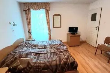 ペンション Marel Apartments U Sowy  Sauna Polanica Zdrój