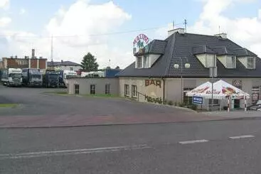 ユースホステル Zajazd Malibu