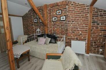 فندق صغير Zakątek Alpaka