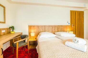 تختخواب و صبحانه żelazne Wrota