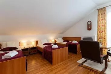 ベッドアンドブレックファースト Willa Jerrego