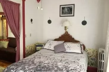 住宿加早餐  Keller House