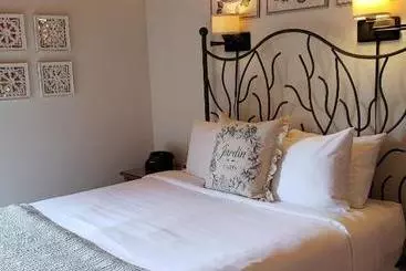 住宿加早餐  Wild Horse Inn