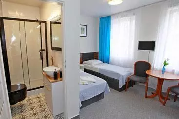 Aamiaismajoitus (B&B) Willa Park Międzyzdroje