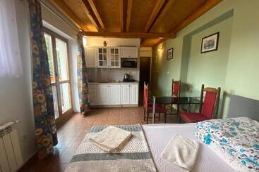 ベッドアンドブレックファースト Zajazd Tadeo