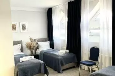 Aamiaismajoitus (B&B) Jachtowa Hotel I Restauracja