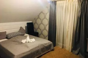 Hostel Lagoya Z Restauracją