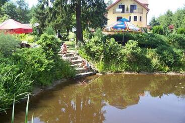 Gosciniec Nad Stawem