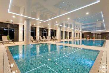 Nadmorskie Tarasy Spa&art Bali, Free Parking  Apartments M&m