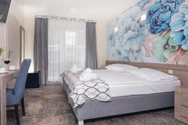 ベッドアンドブレックファースト Villa Solaris