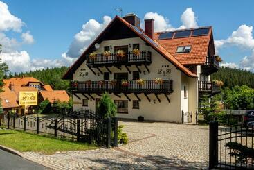 بنسيون L&b Spa