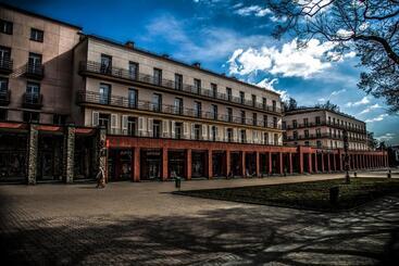 استراحتگاه Nowy Dom Zdrojowy