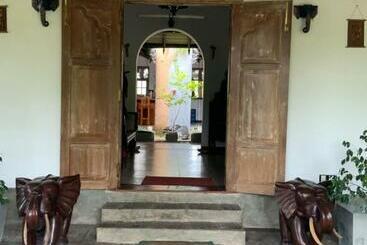 Pension Lali Villa & Fruit Garden