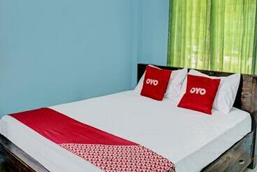 فندق Oyo 92204 Kost Ancacei