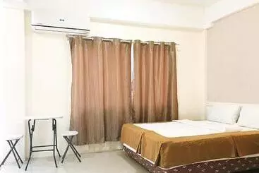 ホテル L And V Bantayan Guest House