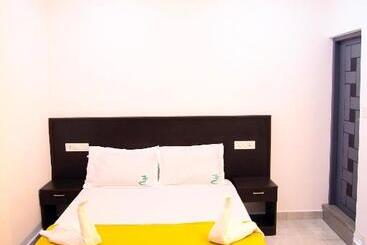 Hotel Thekkady Travel Rooms