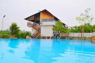ペンション Luxury Rooms Cinnamon Nature Resort