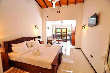 Sachinro Hotel Mirissa