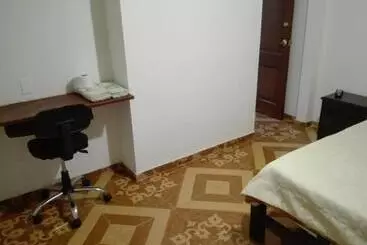 ユースホステル Posada Turística Estancia Real
