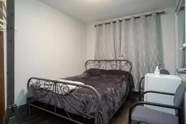 پانسیون Room #3 Ottawa Downtown