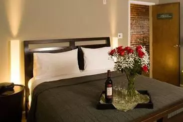 تختخواب و صبحانه Inn At 2920