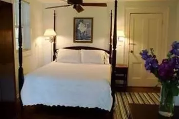 مبيت وإفطار The Pelican Inn