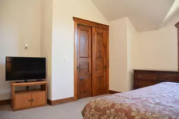 فندق Saddlewood By Ski Village Resorts