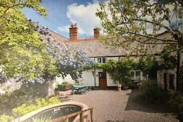 膳宿费 Steps Farmhouse B&b