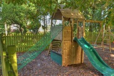 The White Horse View B&b