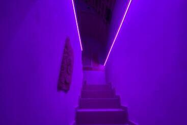 Bed and Breakfast Rebel Suite Cross