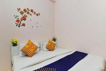 בית מלון כפרי Flagship Stay Inn