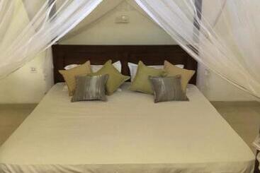 호텔 Mirissa Ocean Breeze