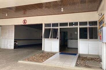 هتل آپارتمان Tibiriçá Hotel Ltda