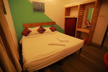 ホテル The Waves Fortkochi