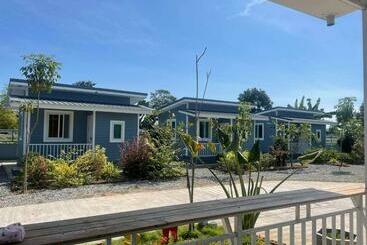 پانسیون บ้านสวนปลายนา Ban Suan Plaina