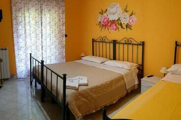 פנסיון Affittacamere Divino