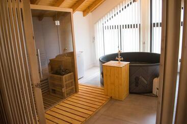 리조트 Royal Alpin Crown