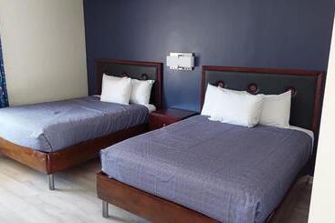 Otel Economy 7 Inn Hampton