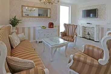 Huoneistohotelli Villa Katharina