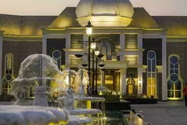 Hotell The Grand Nirvana