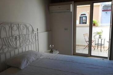 پانسیون Benedetto Cairoli Guest House