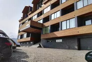 Huoneistohotelli Sunny Studio In Gudauri