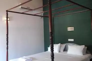 Bed & Breakfast Sunil Garden Guesthouse