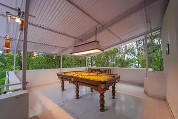 Hotelli The Signature Crest