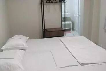 ペンション A Pousadinha