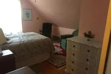 Majatalo Labyrinthia Guest House
