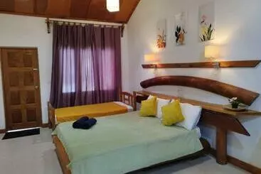 Pensió Reethi Villa Vaavu Thinadhoo