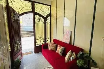 هتل آپارتمان Villa Habibch Hostel