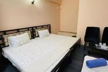 Hotel Al Jannat Luxury