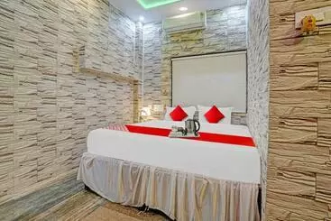 Hotel Flagship Lemon Tree Inn